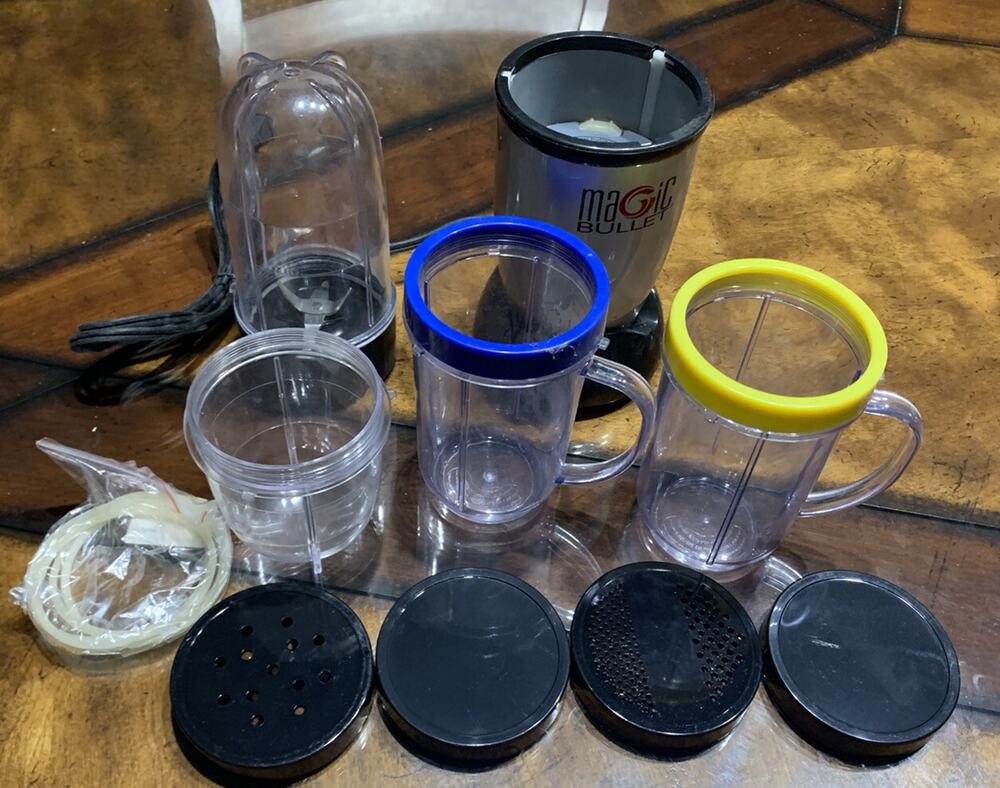 The Original Magic Bullet Hi Speed Blender Mixer System Cup Lids Set MB1001